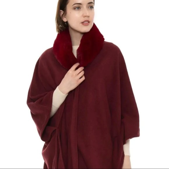 WOMENS WINE RUANA/PONCHO W/FAUX FUR COLLAR  - OS - Picture 2 of 10